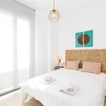 Rent 2 bedroom apartment of 65 m² in Málaga