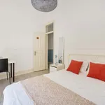 Rent a room of 100 m² in Lisboa