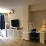 Rent 2 bedroom apartment of 130 m² in Glyfada