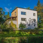 Hyr ett 5-rums hus på 150 m² i Segeltorp