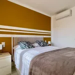 Rent 5 bedroom apartment in Orpesa