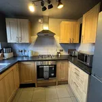 Rent 6 bedroom flat of 88 m² in Swindon