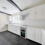 Rent 3 bedroom flat in South East England