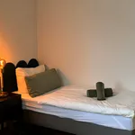 Miete 3 Schlafzimmer wohnung von 89 m² in Halle (Saale)