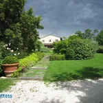 Rent 6 bedroom house of 350 m² in Florence