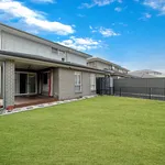 Rent 5 bedroom house in  Marsden Park NSW 2765                        