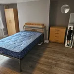 Rent 9 bedroom house in Leeds