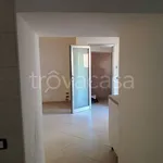 Affitto 2 camera appartamento di 91 m² in Polignano a Mare