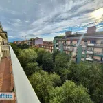 Rent 2 bedroom apartment of 60 m² in Milan