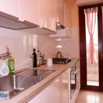 Rent 3 bedroom apartment of 90 m² in Milan