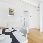 Rent 1 bedroom apartment of 35 m² in milan