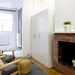 Rent a room of 115 m² in Barcelona