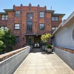 Rent 2 bedroom apartment in Bellevue Hill