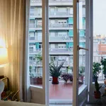 Rent a room of 90 m² in barcelona