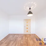 Rent 3 bedroom apartment of 74 m² in Zábřeh