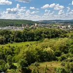 Pronajměte si 4 ložnic/e byt o rozloze 146 m² v Prague