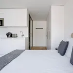 Rent 1 bedroom apartment of 22 m² in Zürich