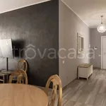 Rent 3 bedroom apartment of 100 m² in Milano