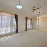 Rent 3 bedroom house in Port