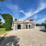 Rent 5 bedroom house of 360 m² in Almancil