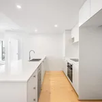 Rent 3 bedroom apartment in Phillip