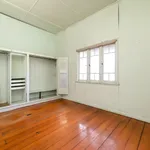 Rent 2 bedroom house in Woolloongabba