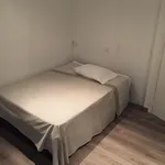 Rent 3 bedroom apartment in Barcelona