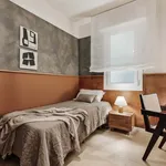 Alquilo 5 dormitorio apartamento de 85 m² en Barcelona