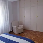 Alquilo 2 dormitorio apartamento de 70 m² en Pamplona