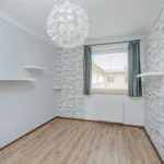 Pronajměte si 4 ložnic/e byt o rozloze 87 m² v Čelákovice