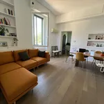 Rent 1 bedroom apartment of 75 m² in Milan