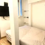 Rent 1 bedroom apartment of 420 m² in Paris