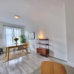 Huur 4 slaapkamer appartement van 57 m² in Carnisse