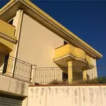 Single family villa, good condition, 250 m², Rometta