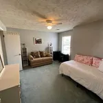 Rent 2 bedroom apartment in Cumberland