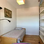 Rent a room of 78 m² in madrid