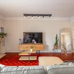 Rent 3 bedroom apartment of 110 m² in Lisbon