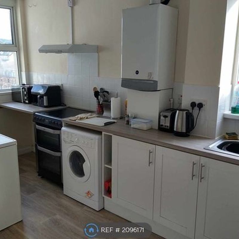 Flat to rent in Paragon, Ilfracombe EX34