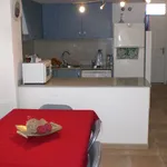 Alquilo 3 dormitorio casa de 85 m² en Girona']