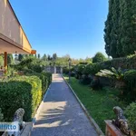 Rent 6 bedroom house of 700 m² in Rome