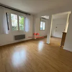 Appartement de 30 m² avec 1 chambre(s) en location à LE BRETONNEUX