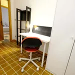 Rent a room of 165 m² in Sassari