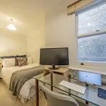 Rent 2 bedroom apartment in London