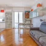 Rent 1 bedroom apartment in milan