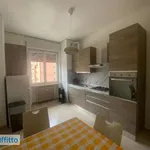 Rent 4 bedroom apartment of 130 m² in Milan