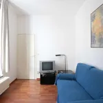 Huur 1 slaapkamer appartement van 32 m² in brussels