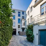 Rent 3 bedroom apartment in Brussels