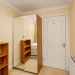 Rent 3 bedroom apartment in Scotland