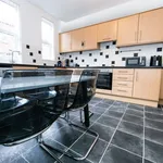 Rent 6 bedroom house in Leeds