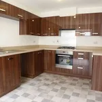 Rent 4 bedroom house in Wales